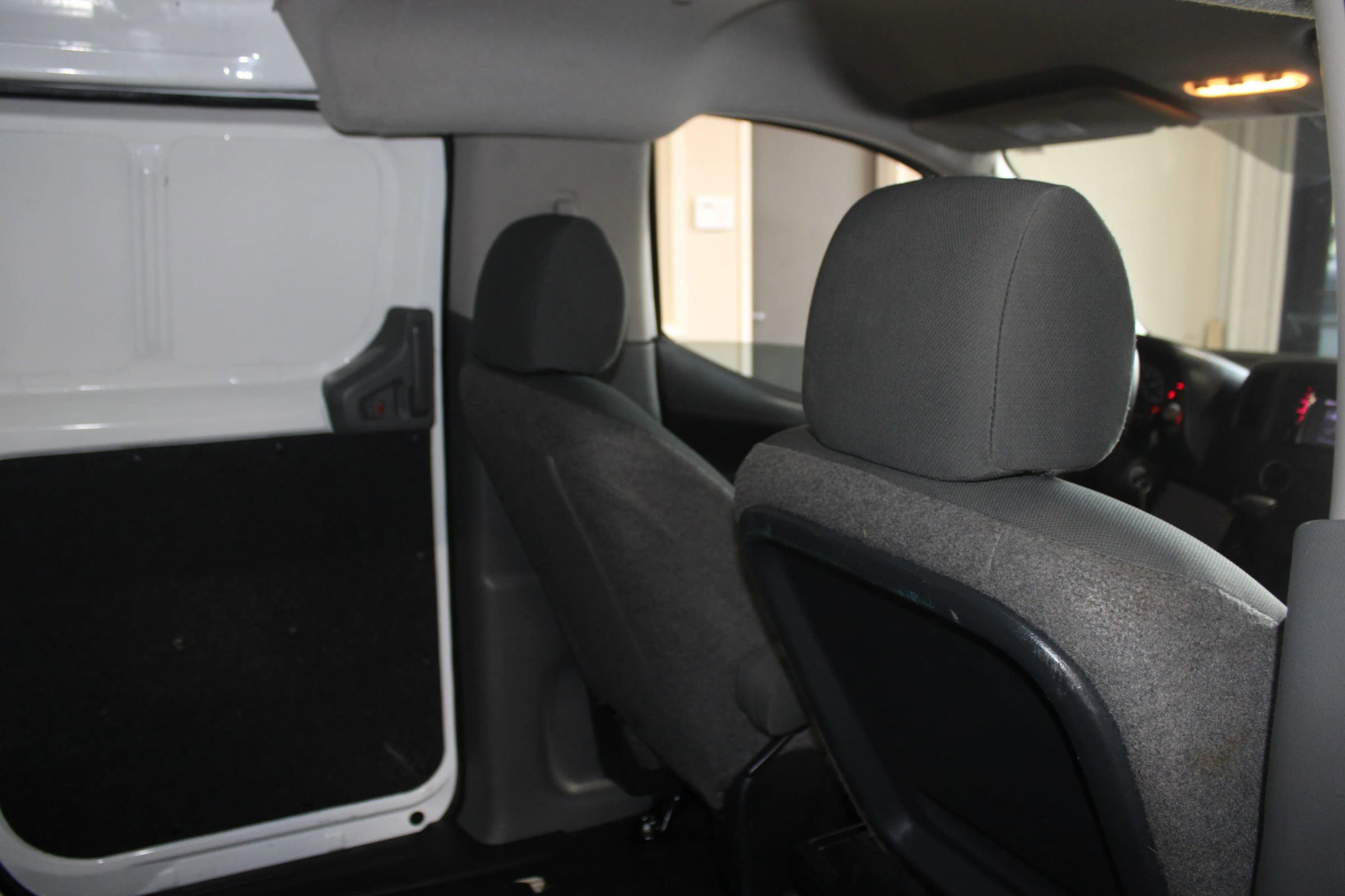 Used 2017 Nissan NV200 S FWD image 26
