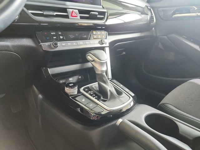 Certified 2024 Kia Seltos X-Line image 10