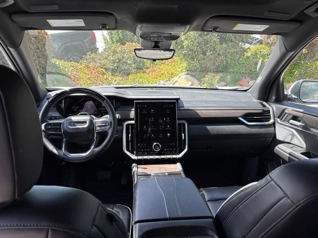 Certified 2025 GMC Acadia Denali w/ Super Cruise Package AWD/4WD image 15