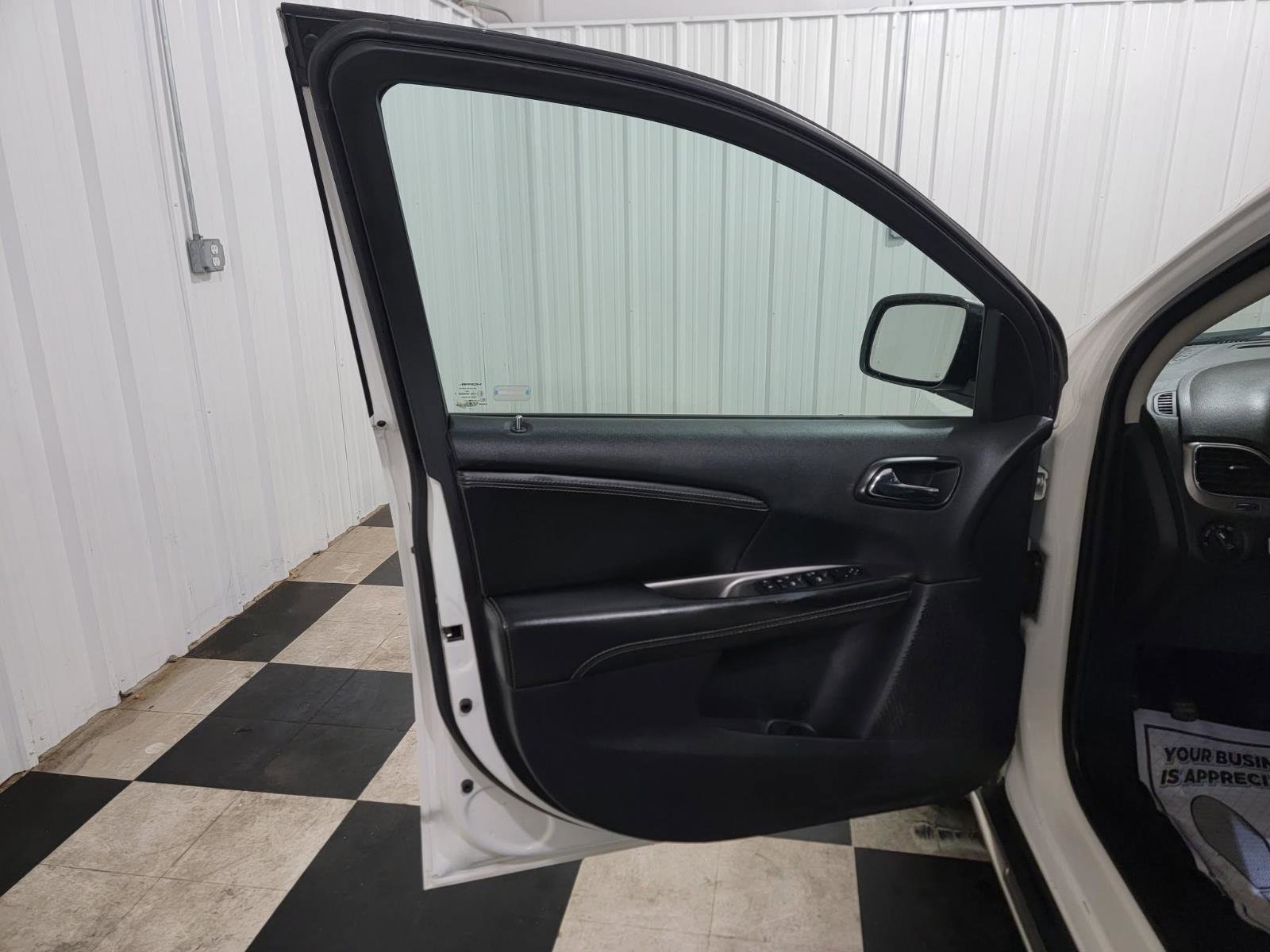 Used 2018 Dodge Journey Crossroad image 8