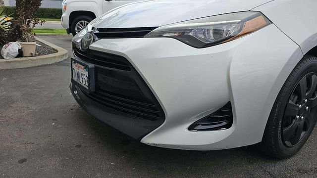 Used 2017 Toyota Corolla LE FWD image 9