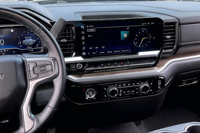 Used 2023 Chevrolet Silverado 1500 LT image 9