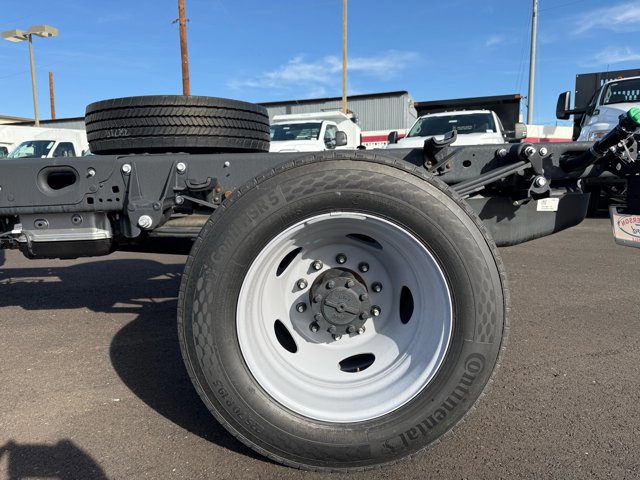 New 2026 Ford F550 4x4 Supercab Super Duty image 19