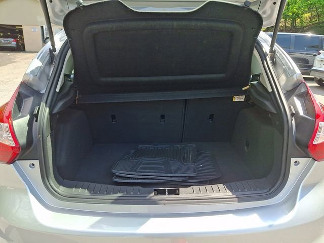 Used 2012 Ford Focus SE w/ SE Winter Pkg FWD image 29