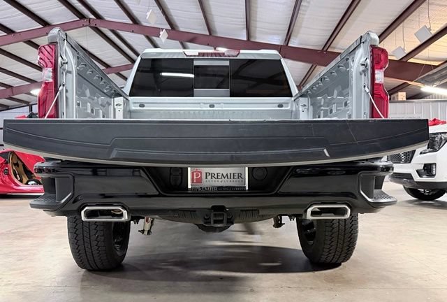 Used 2026 Chevrolet Silverado 1500 LT Trail Boss AWD/4WD image 5