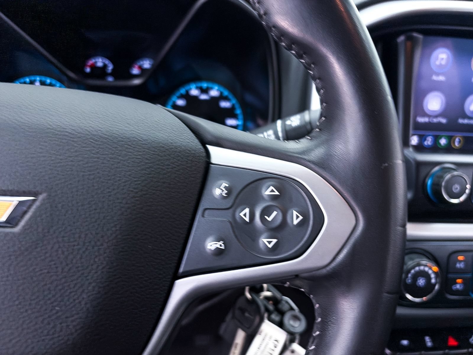 Used 2021 Chevrolet Colorado LT w/ Safety Package RWD image 28