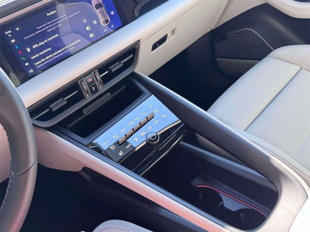 New 2025 Porsche Macan Turbo Electric image 26