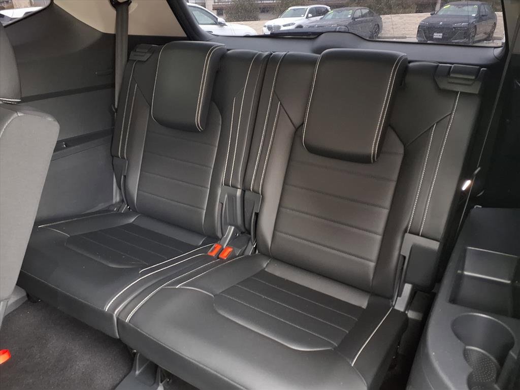 Used 2022 Volkswagen Atlas SEL Premium image 28