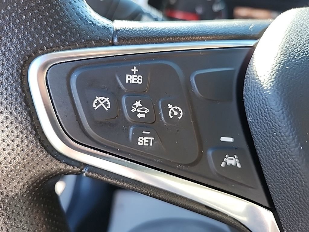 Used 2024 Chevrolet Malibu LT image 25