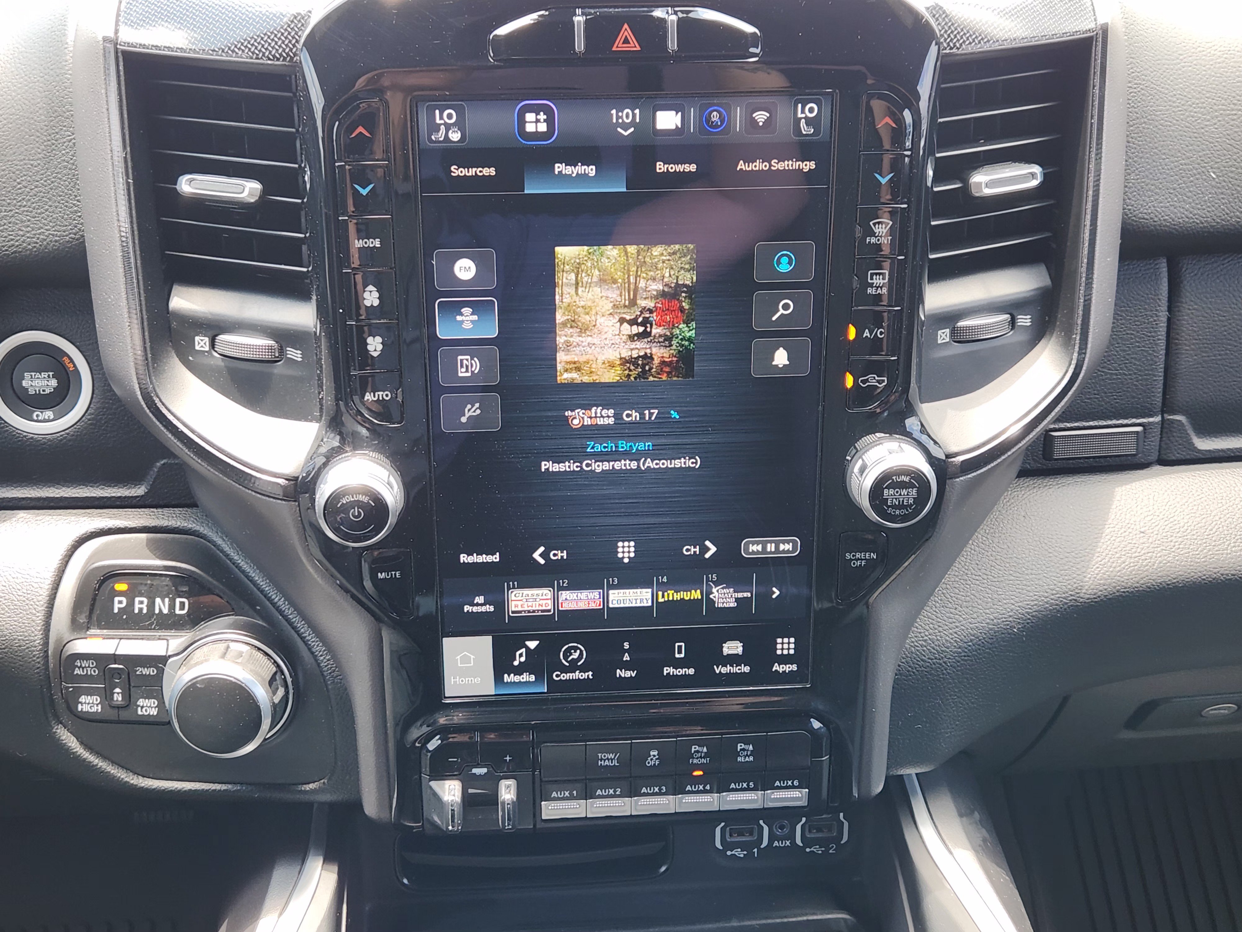 Used 2022 RAM 1500 Big Horn AWD/4WD image 18
