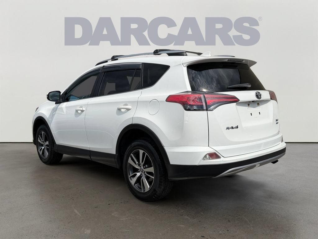 Used 2018 Toyota RAV4 XLE w/ Plus Extra Value Package AWD/4WD image 5