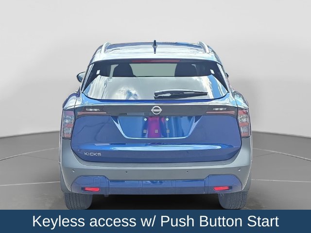 Used 2026 Nissan Kicks SV FWD image 7