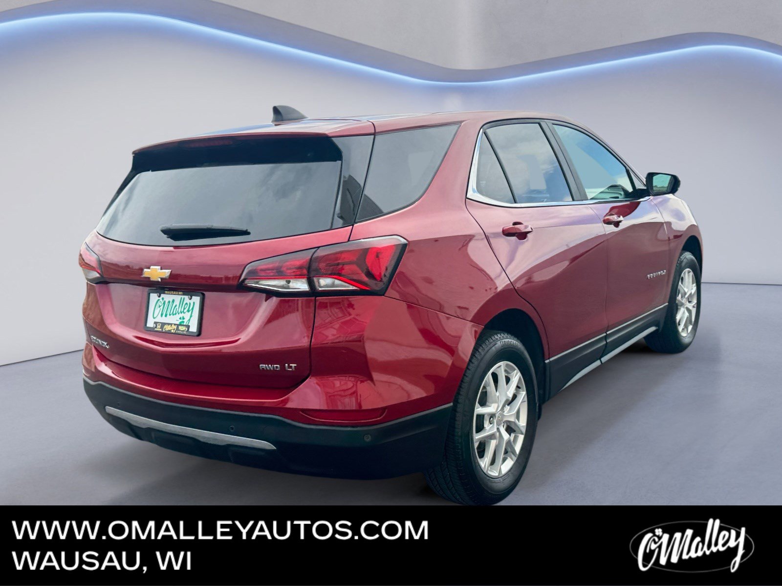 Used 2024 Chevrolet Equinox LT w/ LPO, Floor Liner Package AWD/4WD image 5