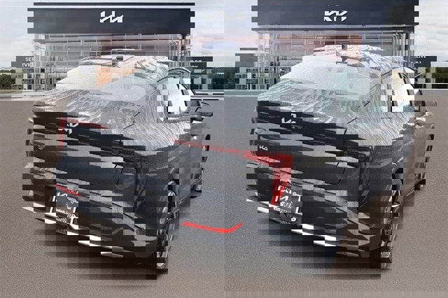 New 2025 Kia K4 EX image 3