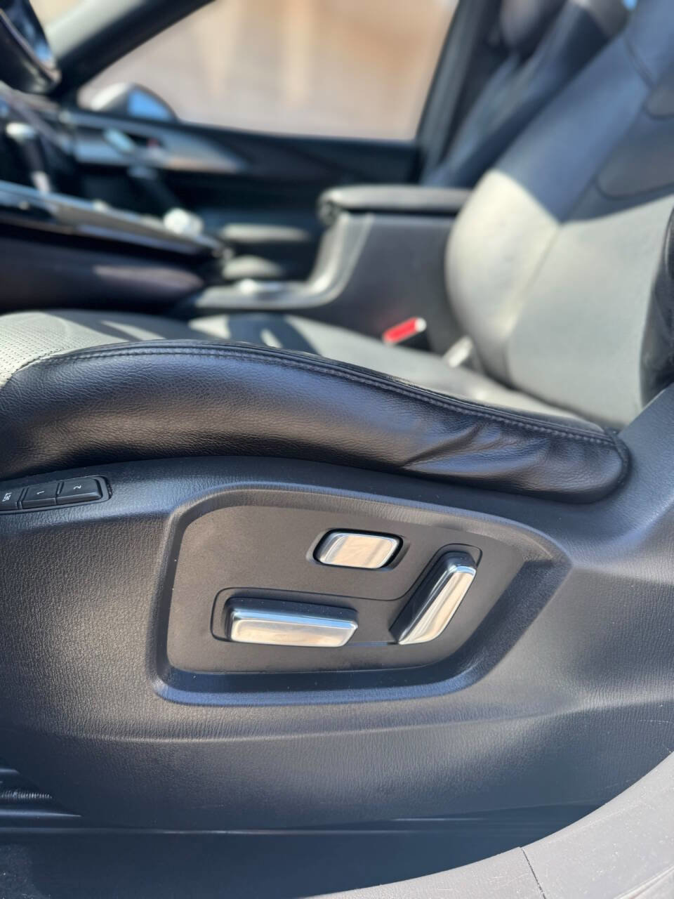 Used 2018 MAZDA CX-9 Grand Touring image 32