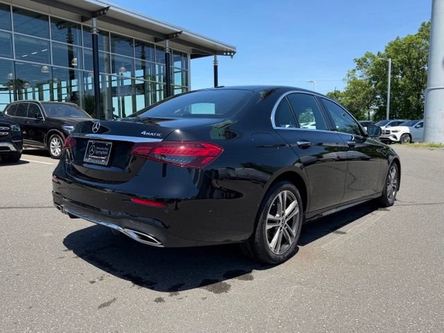 Used 2023 Mercedes-Benz E 350 4MATIC Sedan image 7