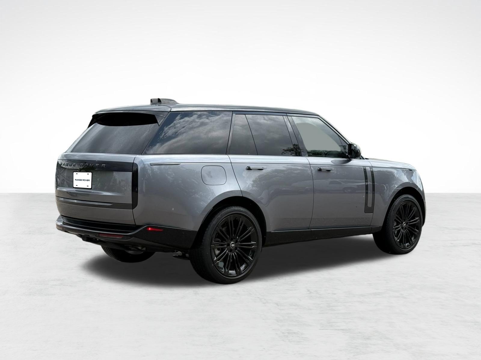 Certified 2025 Land Rover Range Rover SE AWD/4WD image 9