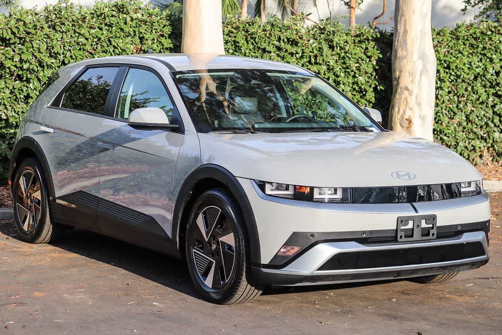 New 2026 Hyundai Ioniq 5 SEL RWD image 4