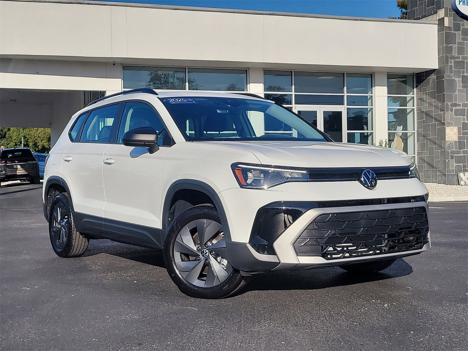 Used 2025 Volkswagen Taos S image 2