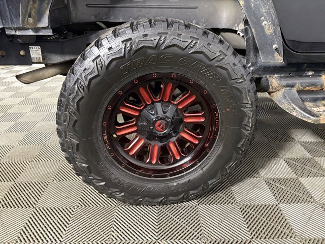 Used 2015 Jeep Wrangler Unlimited Sahara image 20