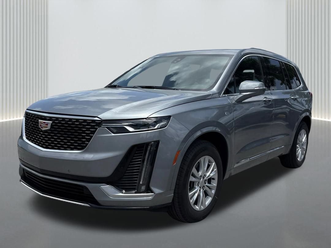 New 2025 Cadillac XT6 Luxury image 1