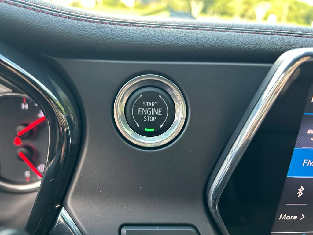 Used 2019 Chevrolet Blazer RS FWD image 28
