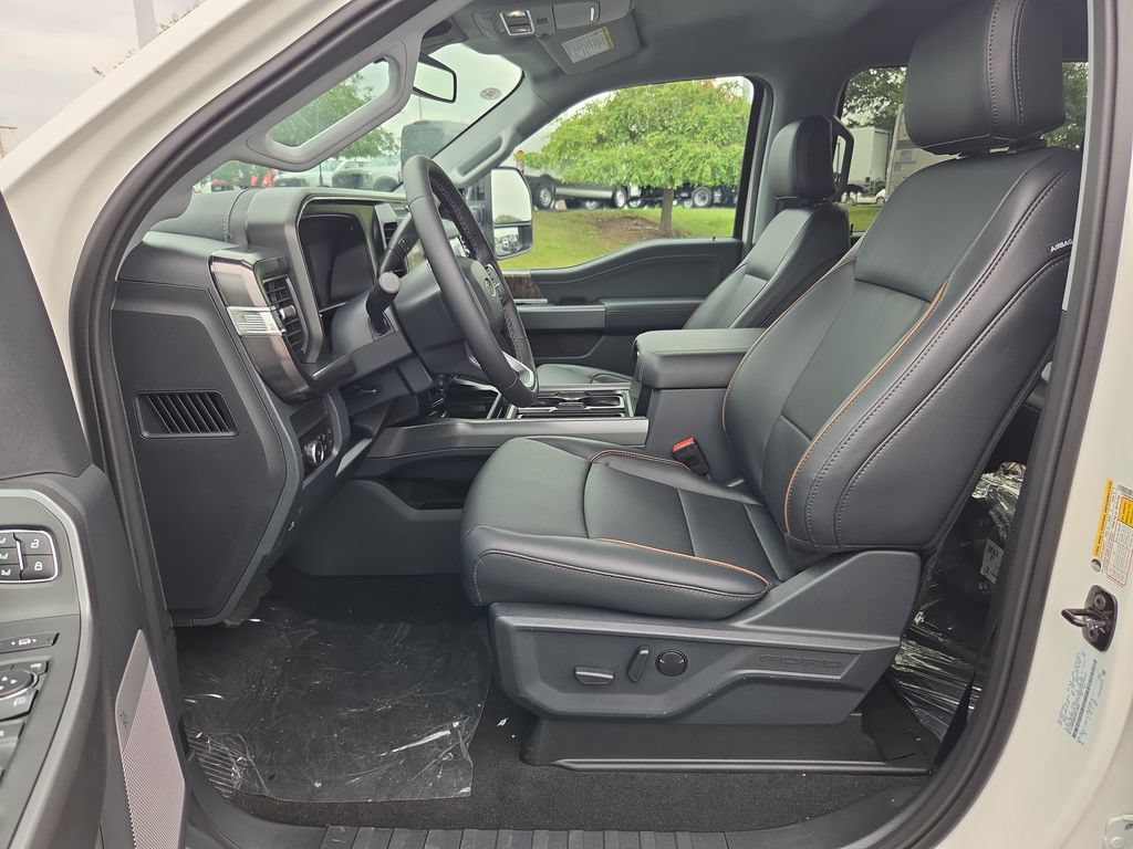 New 2027 Ford F250 Lariat w/ Black Appearance Package AWD/4WD image 18