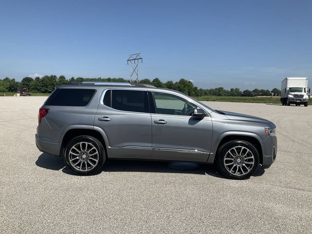 Used 2020 GMC Acadia Denali w/ Technology Package AWD/4WD image 13