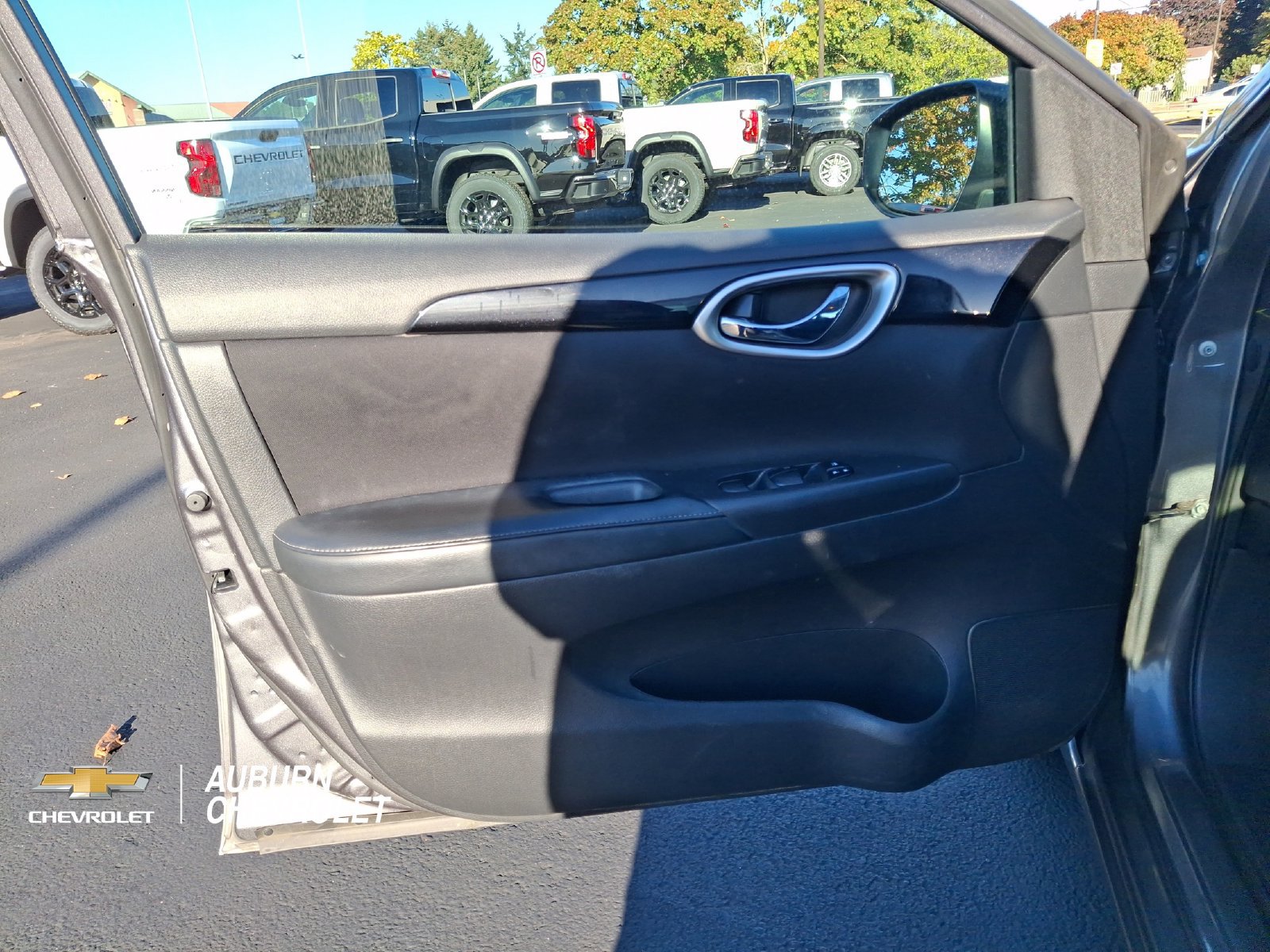 Used 2018 Nissan Sentra SV FWD image 15