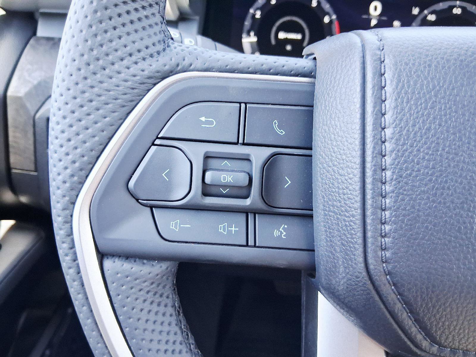 New 2026 Toyota Tacoma Limited AWD/4WD image 32