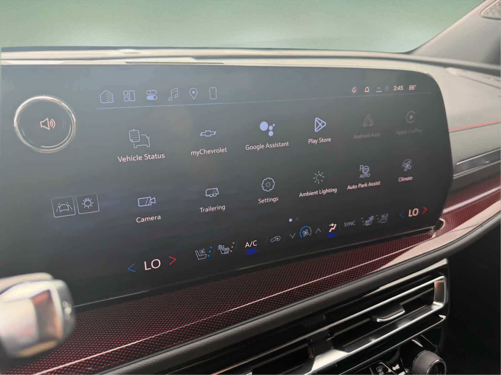 New 2026 Chevrolet Traverse RS w/ LPO, Floor Liner Package FWD image 8