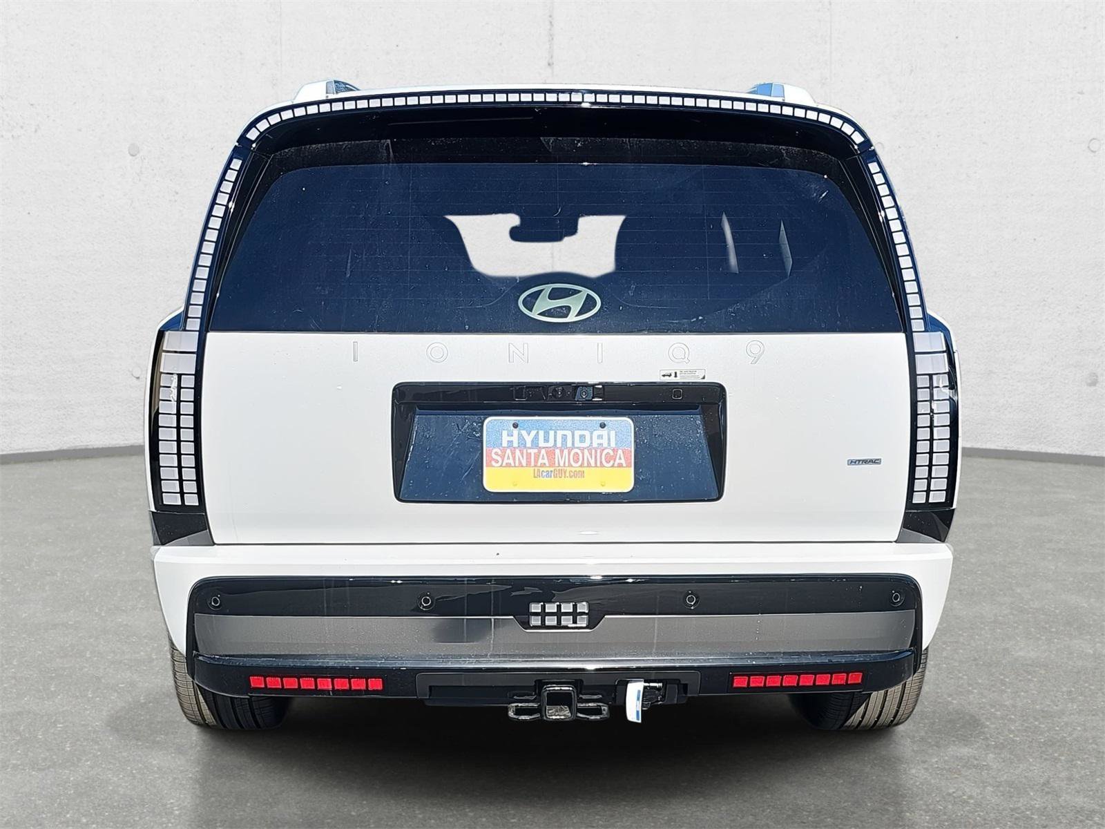 New 2026 Hyundai Ioniq 9 Calligraphy image 4