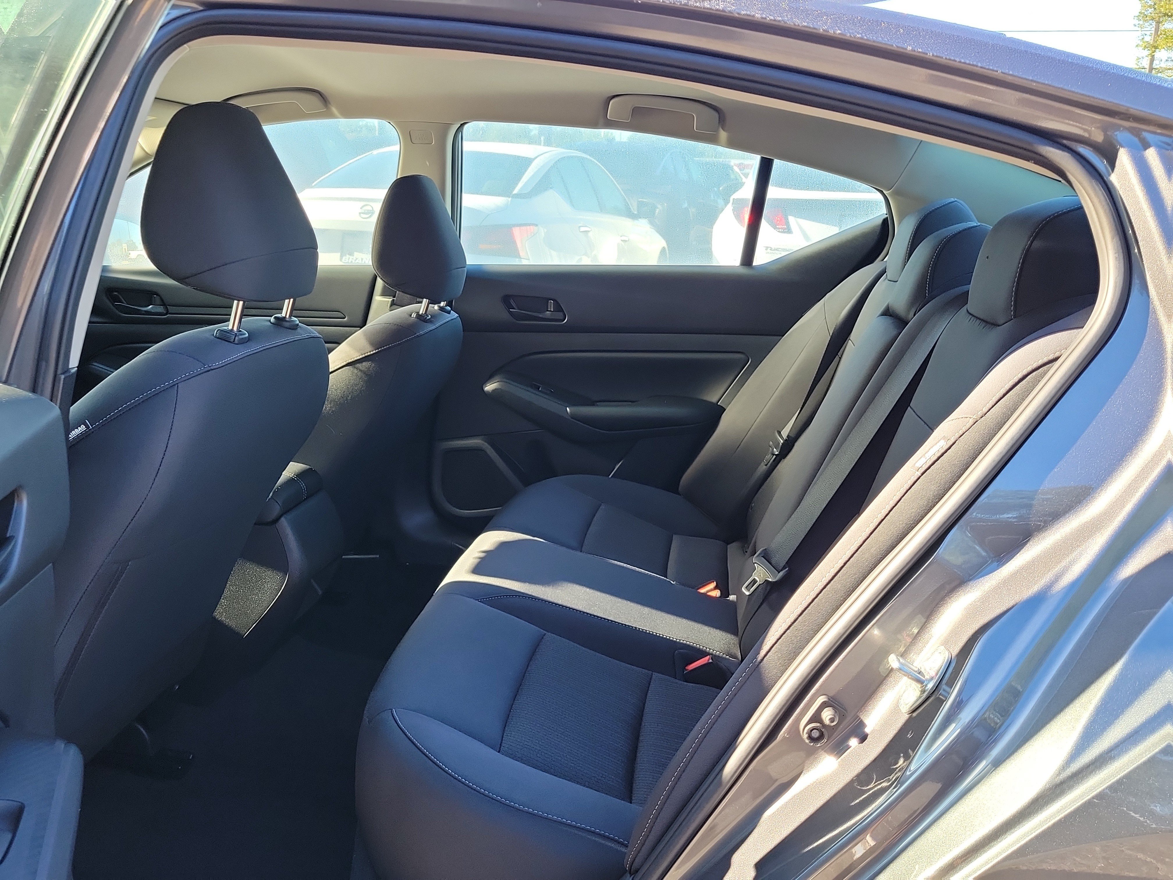 Certified 2025 Nissan Altima 2.5 S FWD image 12