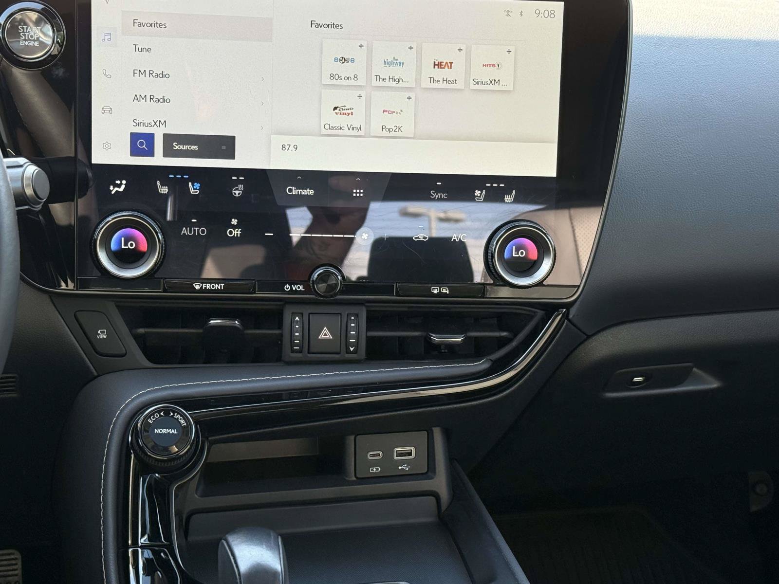 Used 2025 Lexus NX 350 AWD w/ Accessory Package (2T) image 19