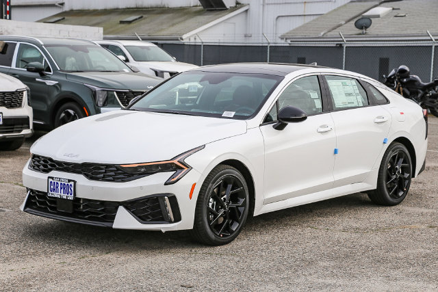 New 2026 Kia K5 GT-Line w/ GT-Line Premium Package FWD image 4