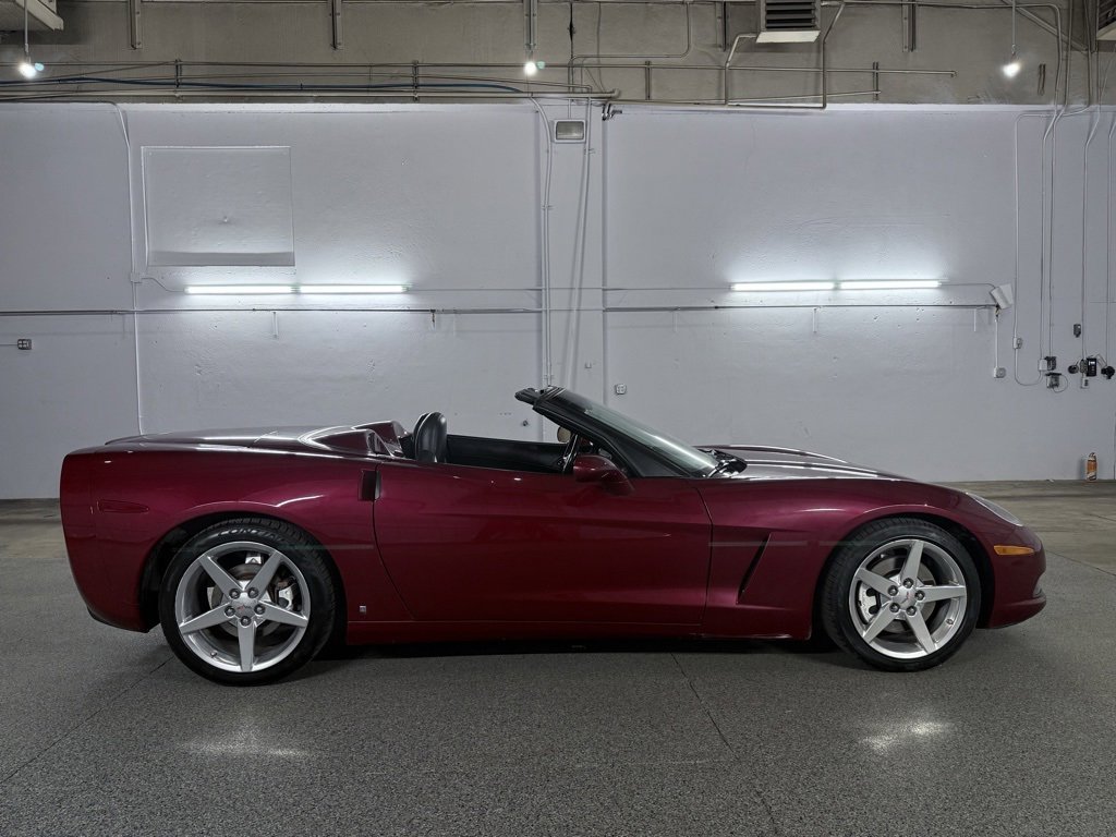 Used 2006 Chevrolet Corvette Convertible w/ Preferred Equipment Group image 22