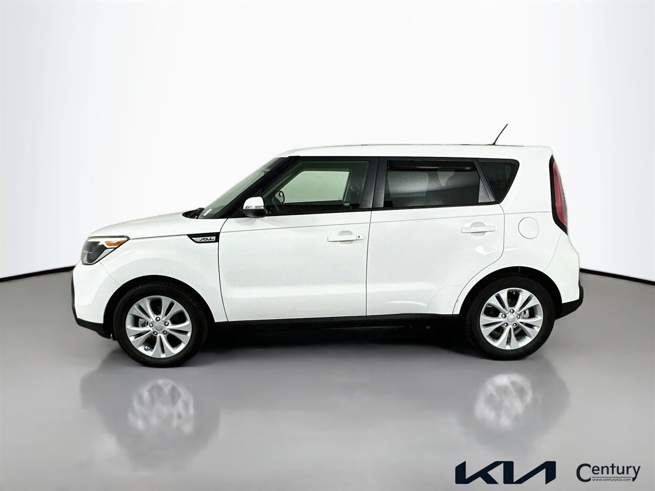 Used 2014 Kia Soul + image 8