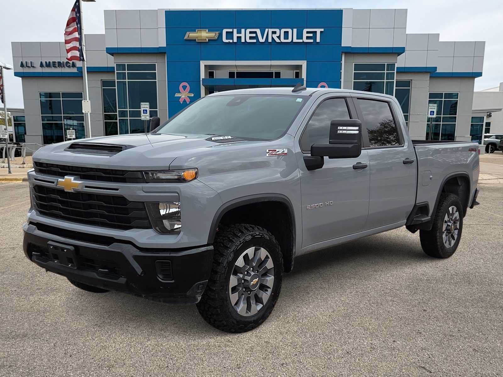 Used 2024 Chevrolet Silverado 2500 Custom w/ Custom Value Package AWD/4WD image 1