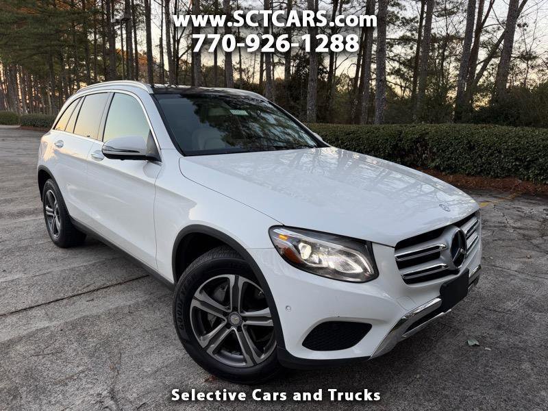 Used 2017 Mercedes-Benz GLC 300 4MATIC image 1