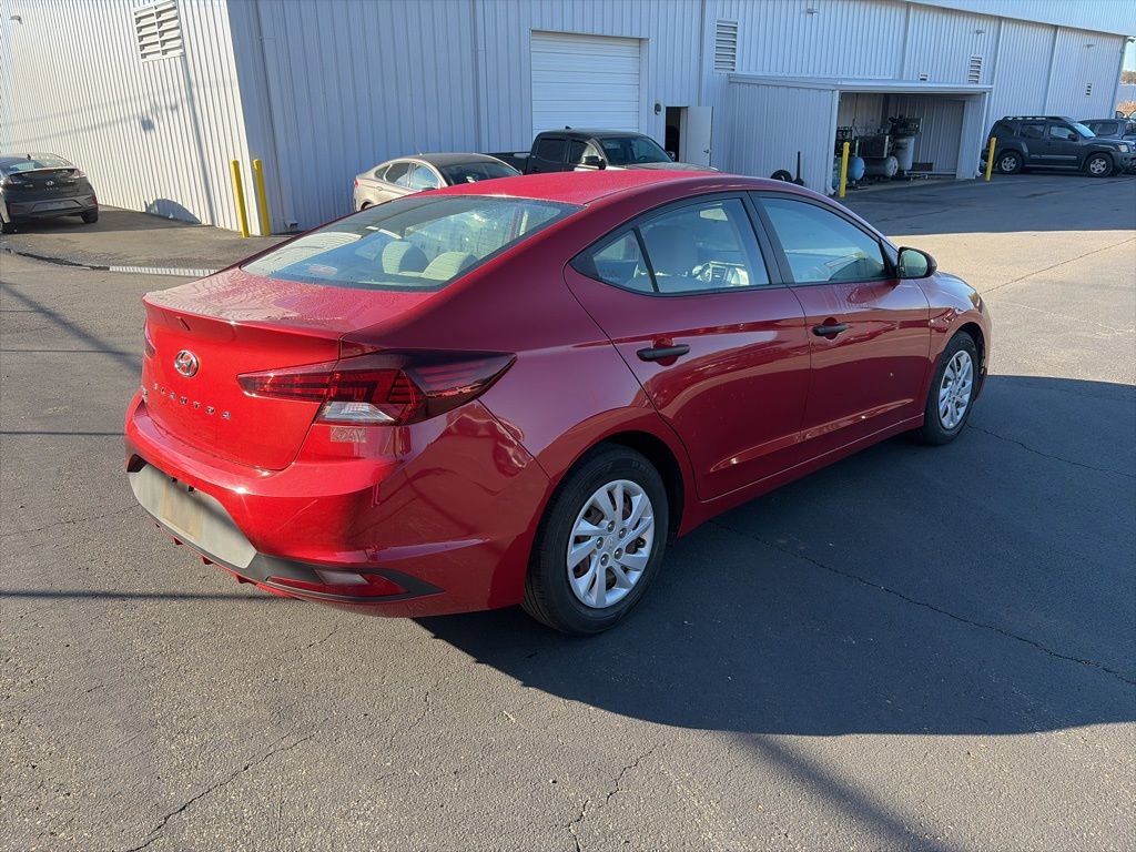 Used 2019 Hyundai Elantra SE image 7