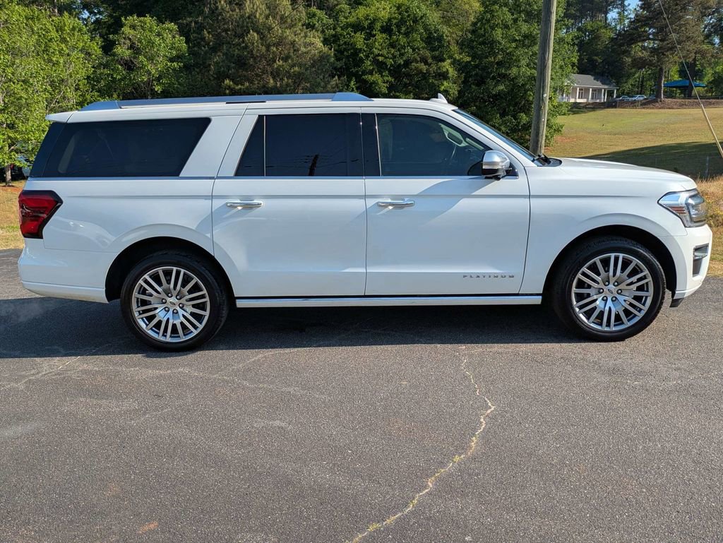 Used 2023 Ford Expedition Max Platinum RWD image 7