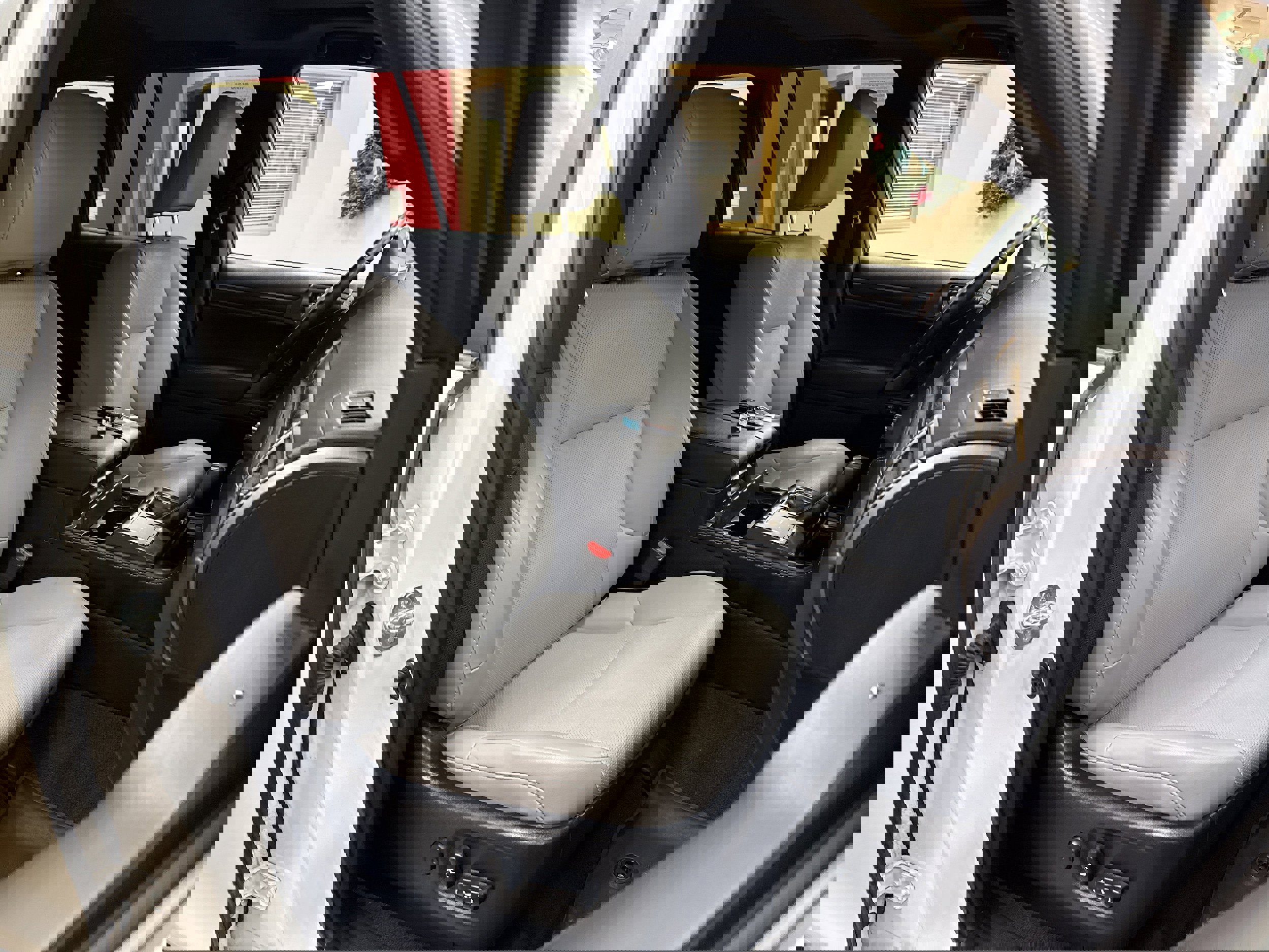 Used 2023 Lexus GX 460 Luxury image 17