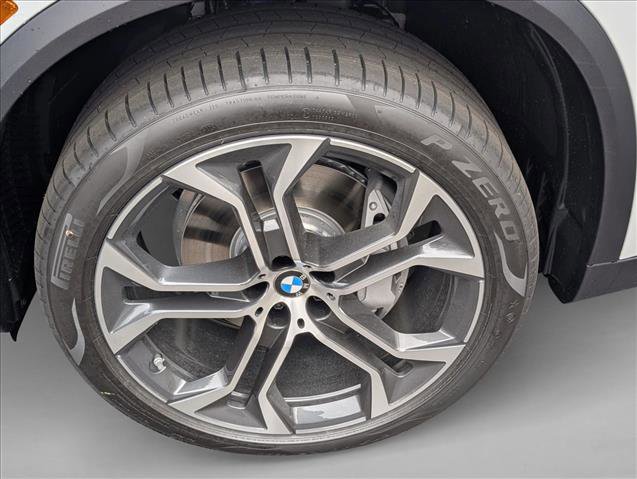 New 2026 BMW X5 sDrive40i w/ Climate Comfort Package image 20