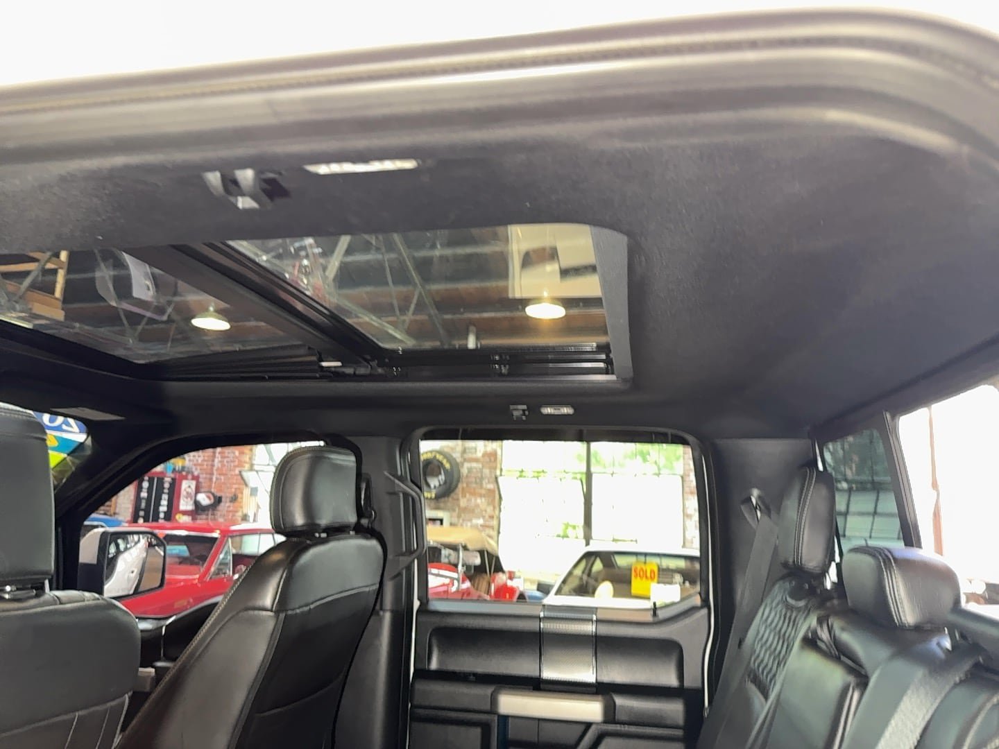 Used 2020 Ford F150 Lariat w/ Equipment Group 502A Luxury AWD/4WD image 95