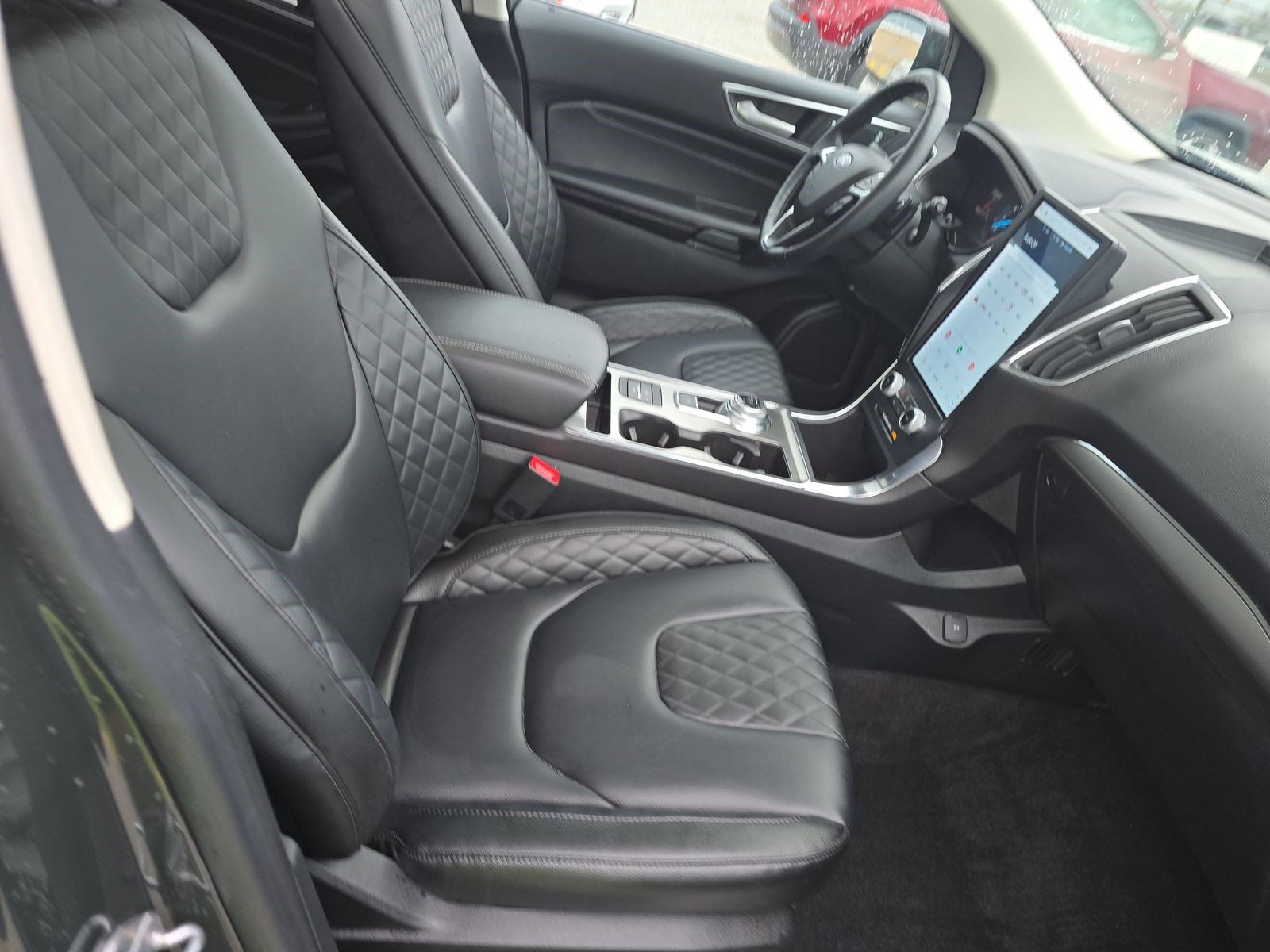 Used 2023 Ford Edge Titanium w/ Class II Trailer Tow Package AWD/4WD image 14