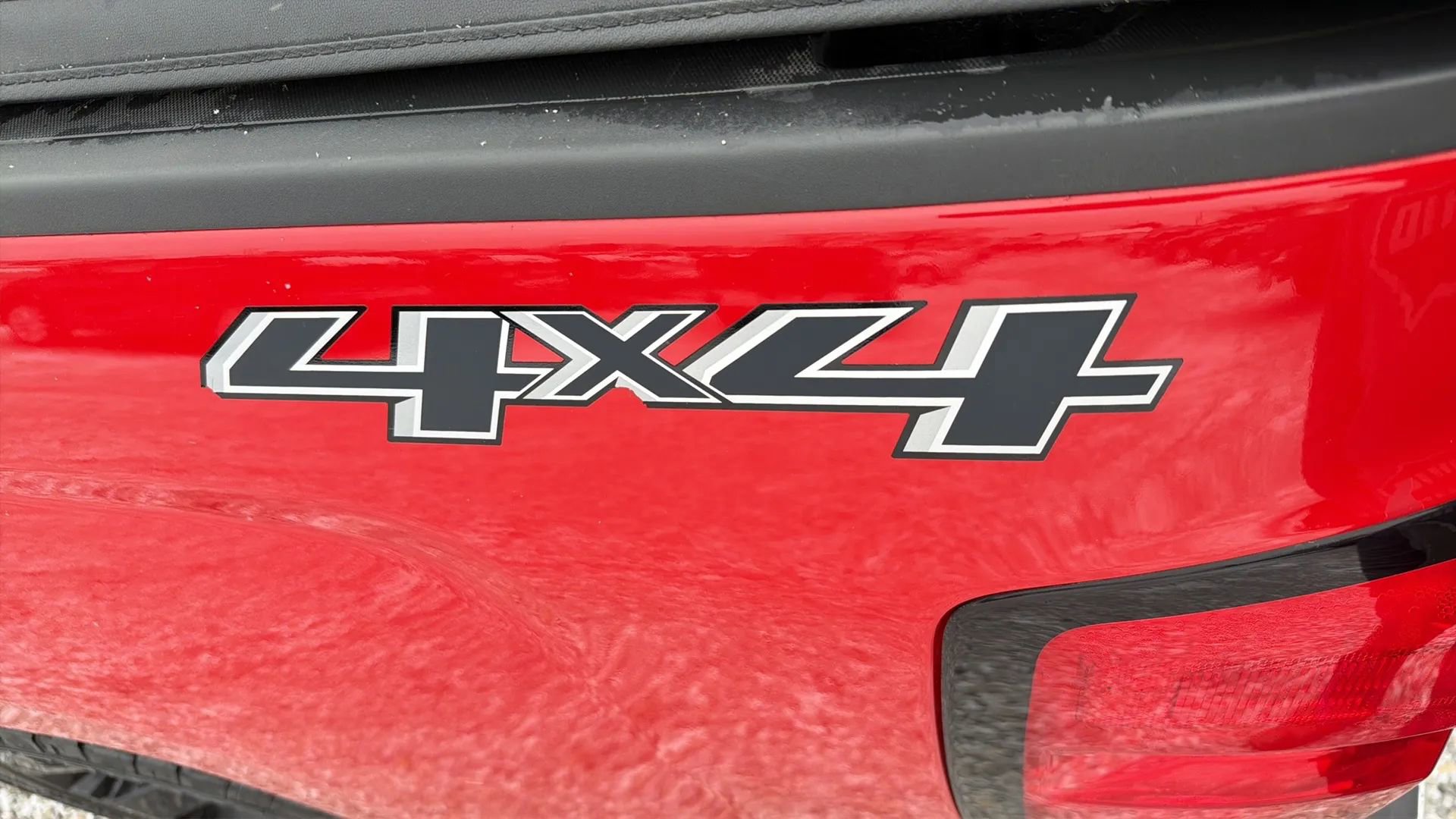 Used 2015 Chevrolet Silverado 1500 LT w/ Rally 2 Edition image 12