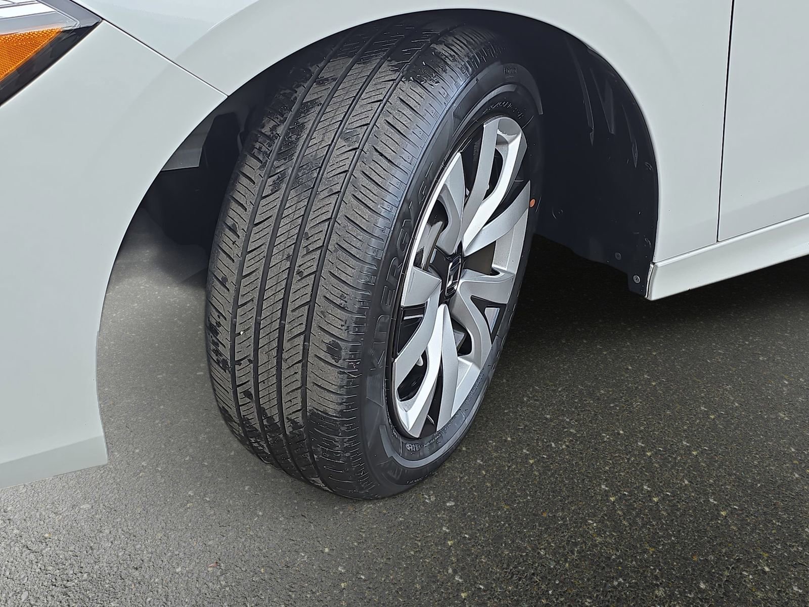 Used 2023 Honda Civic LX image 30