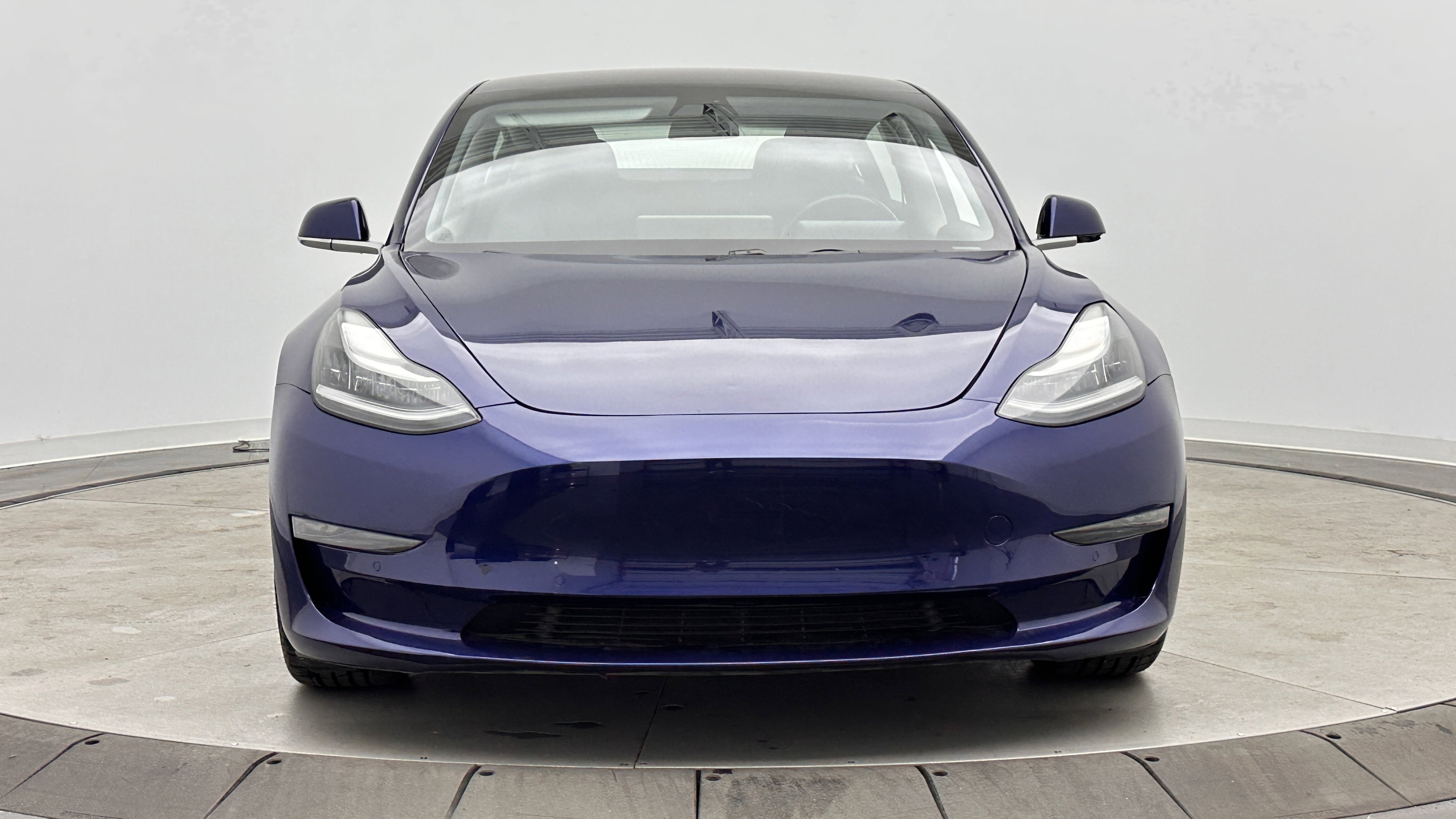 Used 2018 Tesla Model 3 Long Range image 2
