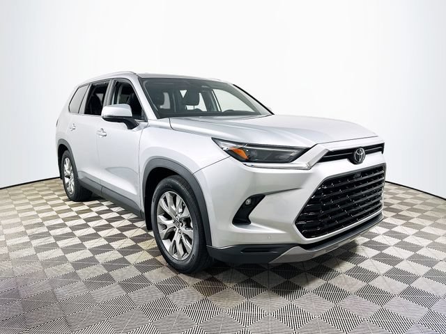 Used 2024 Toyota Grand Highlander FWD video 1