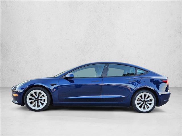 Used 2023 Tesla Model 3 Standard Range image 9